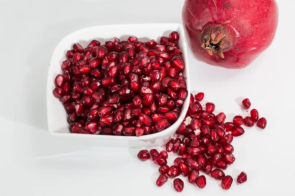 Can You Blend Pomegranate Seeds?