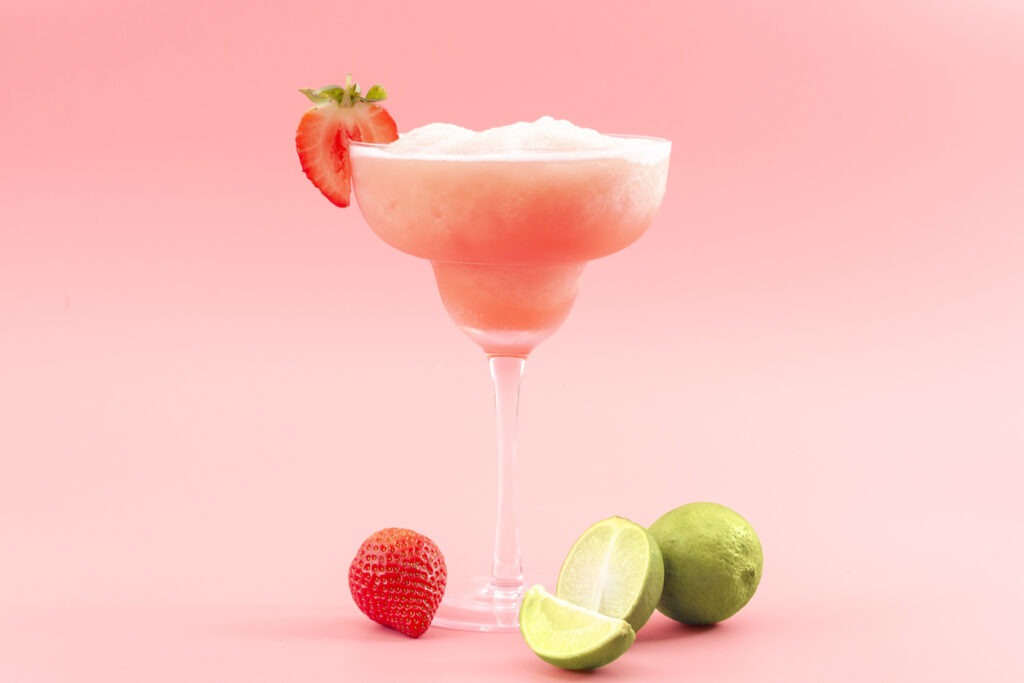 mixed-cocktails-party-punch-smoothies-and-frozen-summer-drinks