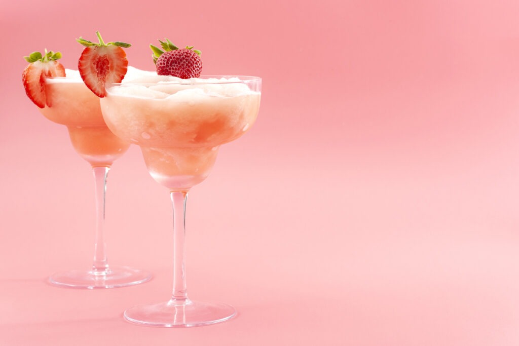 mixed-cocktails-party-punch-smoothies-and-frozen-summer-drinks